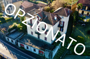 Baveno, villa d'epoca con giardino e Vista Lago - Rif. 425