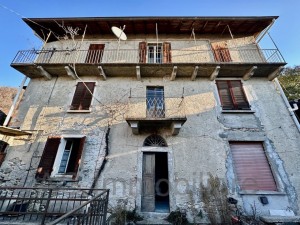 Verbania Hügel, altes Haus mit Garten und Seeblick - Ref. 131