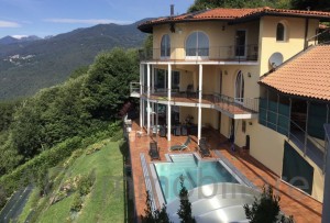 Verbania Collina, Villa con Splendida Vista Lago e Piscina Riscaldata - Rif. 583 