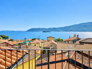 Verbania Suna, bellissimo attico con stupenda terrazza vista lago - Rif. 280-C1