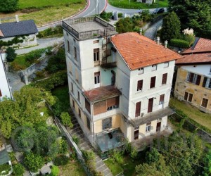 Verbania collina, splendida villa d'epoca da ristrutturare con Vista Lago - Rif. 203