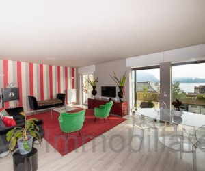 Verbania Intra centre beautiful penthouse with large terrace with Lake View - Rif 093