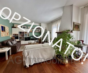 Verbania Intra, beautiful three/four-rooms flat close to the centre - Ref: 110
