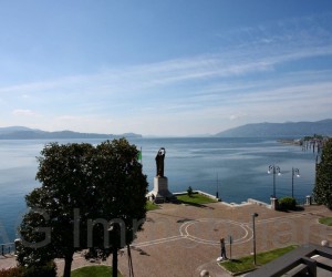 Verbania Intra lakefront large three-room apartment in newly renovated building - Rif. 094